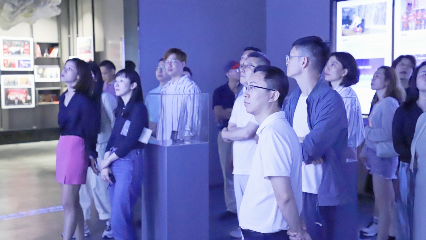 湾区名企行——走进中国云服务龙头金蝶国际软件集团